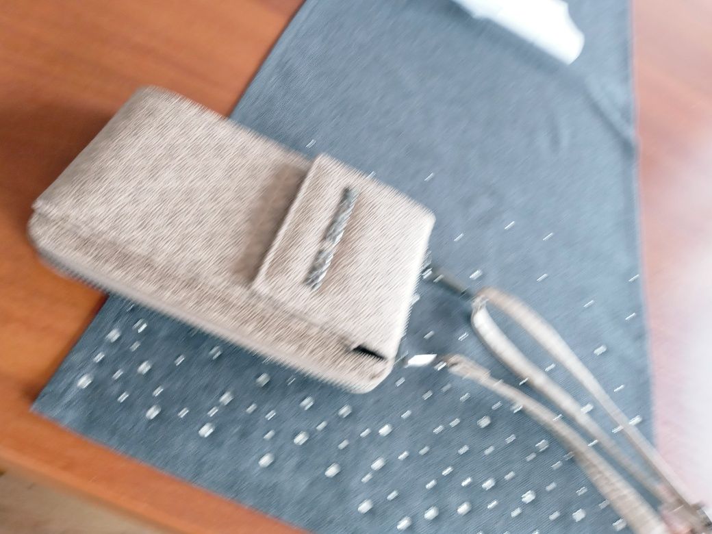Torebka listonoszka Michael Kors portfel