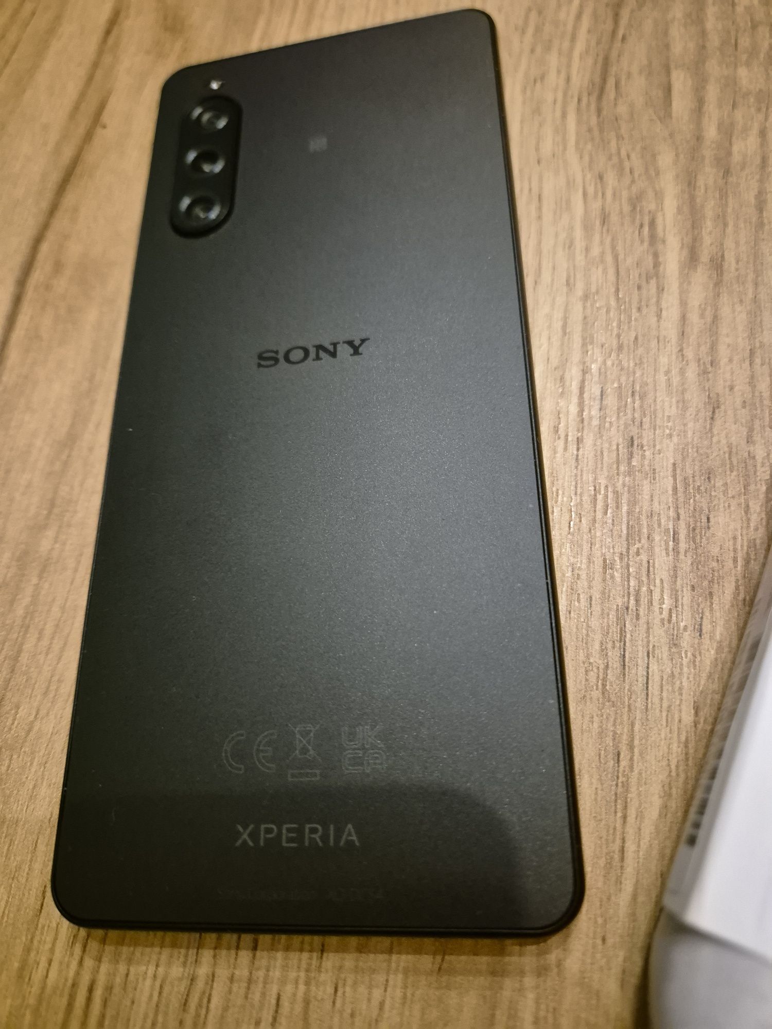 Sony Xperia 10 V stan idealny gwarancja czerwiec 2025