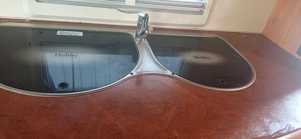 Kuchenka ze zlewem Hobby przyczepa kempingowa kamper