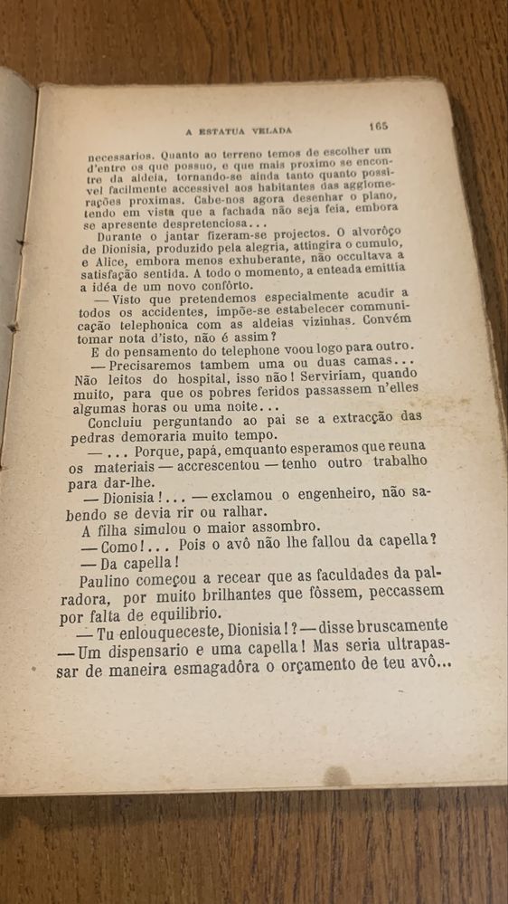 A estátua velada