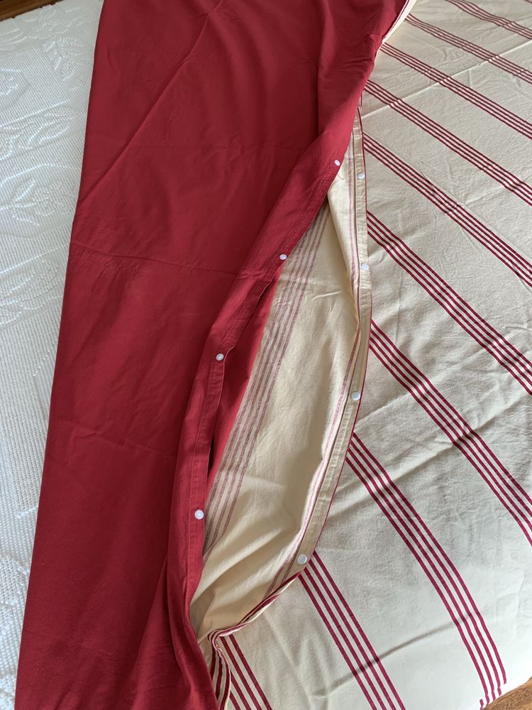 Texteis de Cama de Casal: Adredom, Capas , Colchas, lencois .