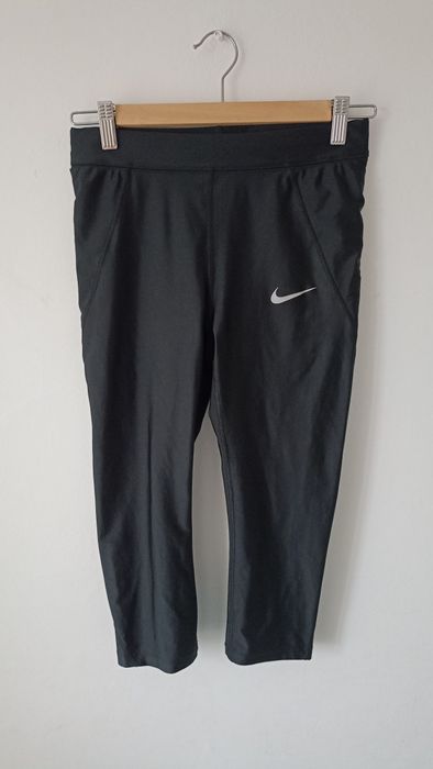 Leginsy Nike r.S