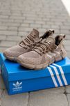 Кроссовки Адидас буст черные и беж (41-45) кросовки Adidas Boost 2.0
