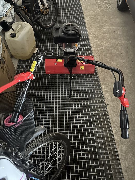 Glebogryzarka spalinowa