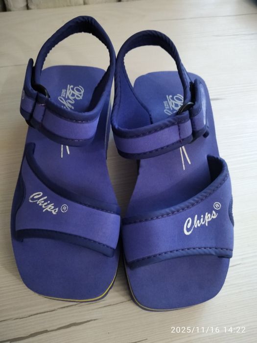 Босоніжки для дівчинки