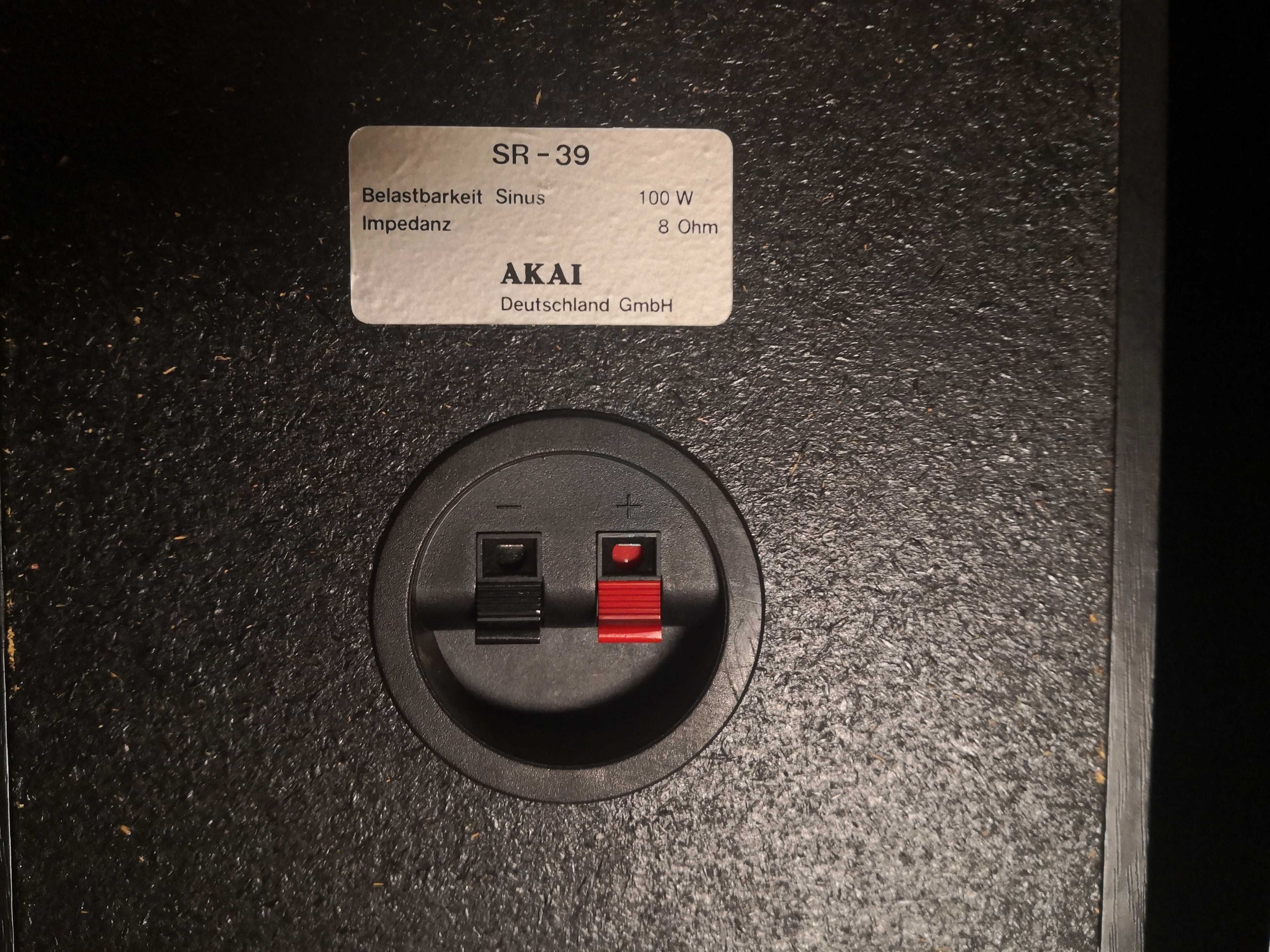 Japońskie kolumny głośnikowe AKAI SR-39 100W dwudrożne drewniane 8ohm
