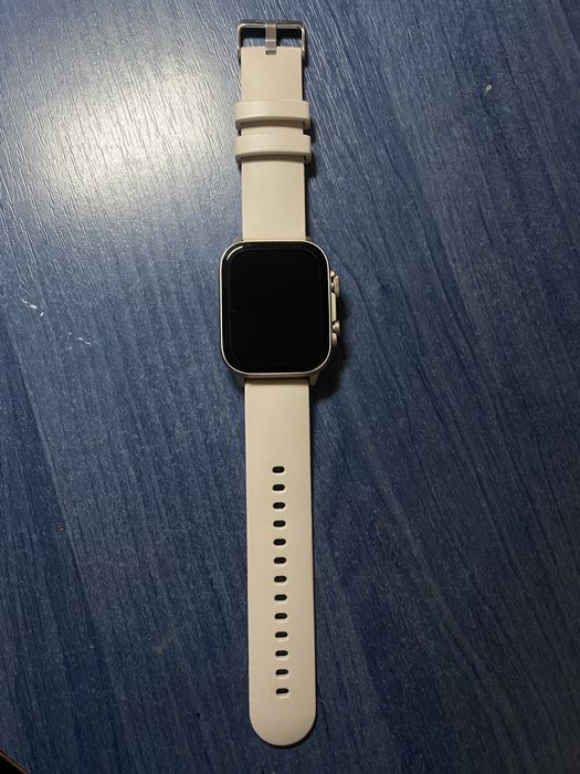 Продам смарт годинник