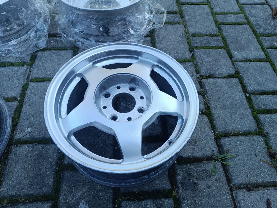 Ruskie felgi Sporting 126p 4x98 KJS Super sprint