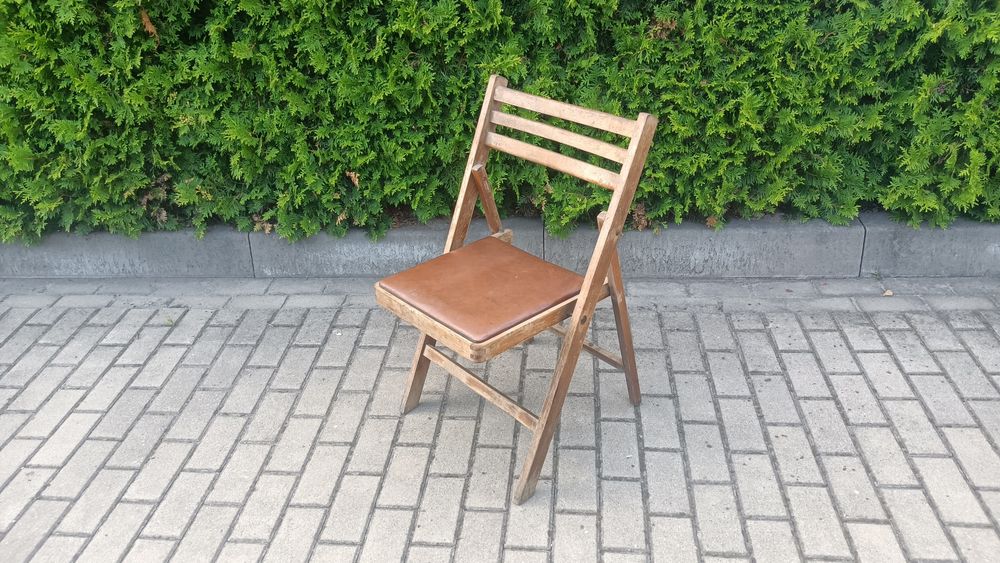 Stare Drewniane Krzesło Składane Bialskie Fabryki Mebli PRL Vintage