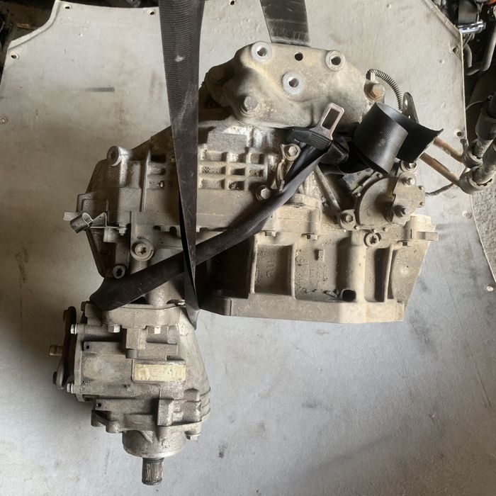 Коробка передач 2.0 Tiguan тигуан Aisin повний привід роздатка