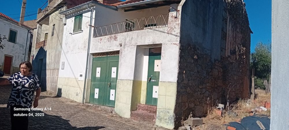 Venda de Moradia 160 m2 4assoalhadas