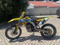 Suzuki RMZ