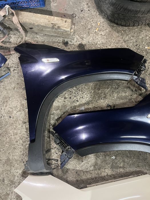 Крило ліве та праве Kia Sorento 2 Кіа Соренто 2