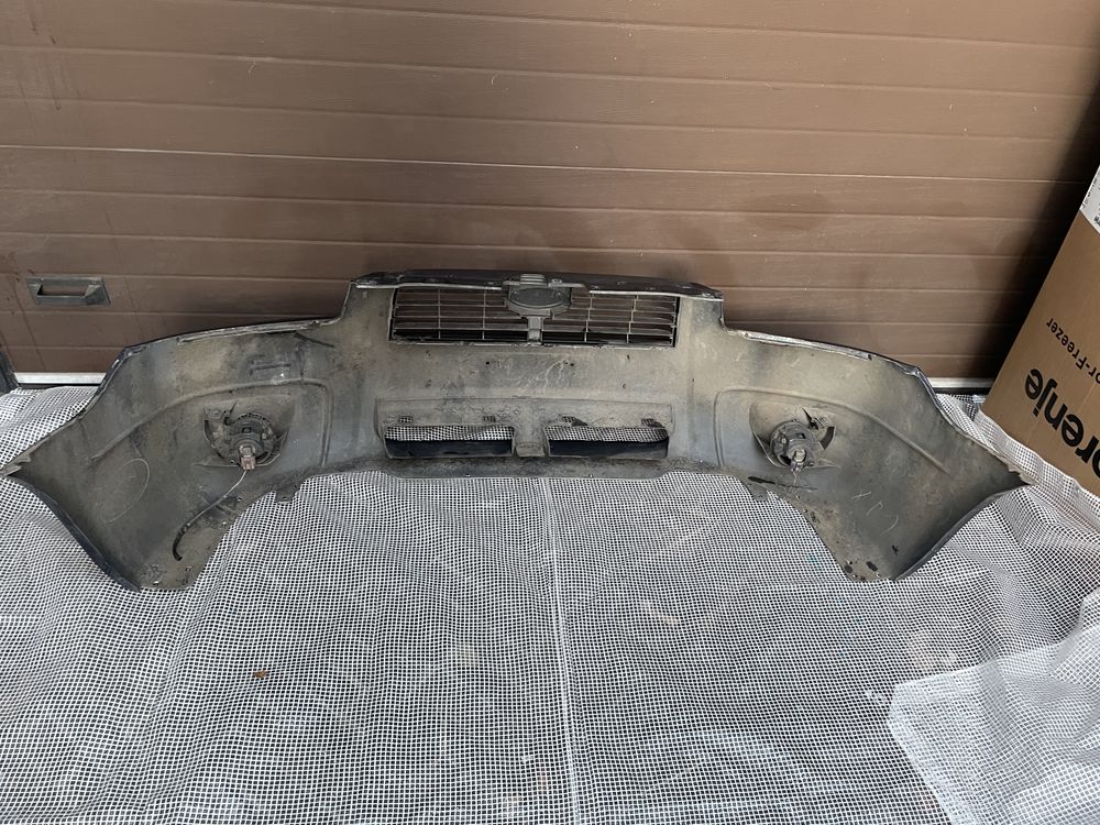 Subaru Forester SG zderzak przód grill wysyłka