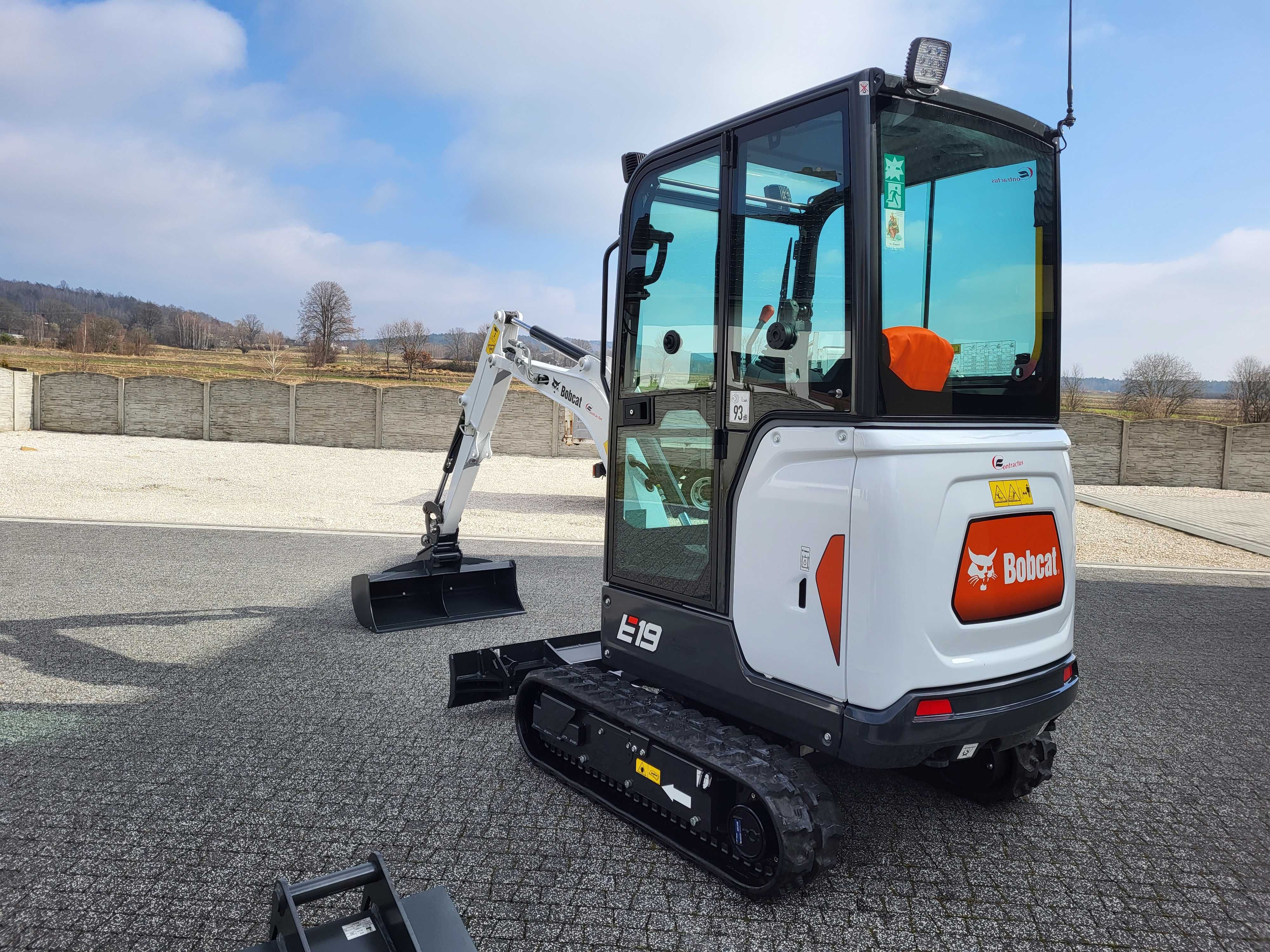 Wynajem minikoparka minikoparki koparka Bobcat