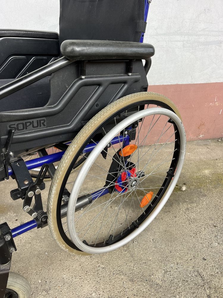 Wózek inwalidzki skladany na płasko,mega stan.Wysyłka