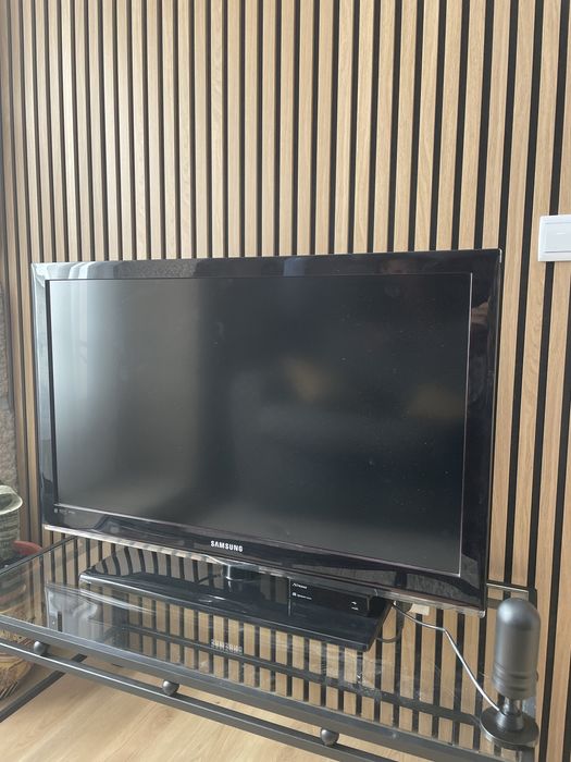 TV Samsung 37 Polegadas - em bom estado
