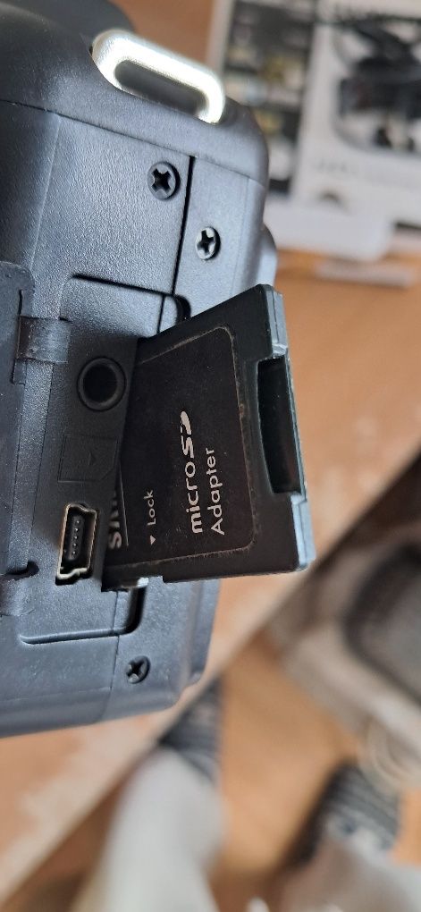 SLR Camera 16 MP