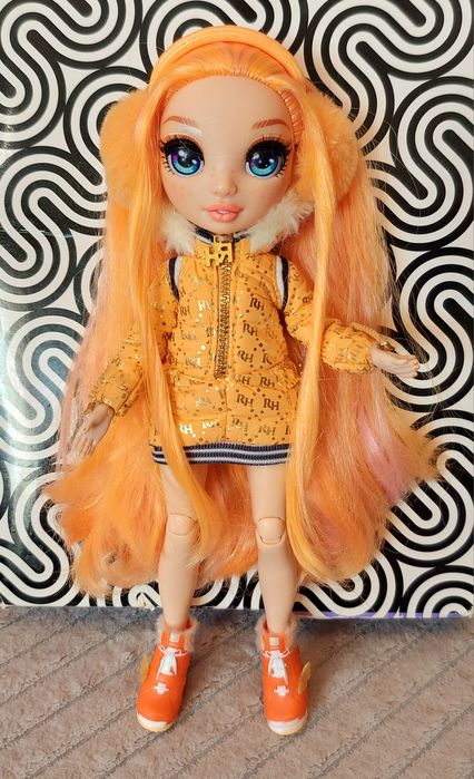 Лялька Рейнбоу Хай Поппі Роуан Rainbow High Winter Break Poppy Rowan