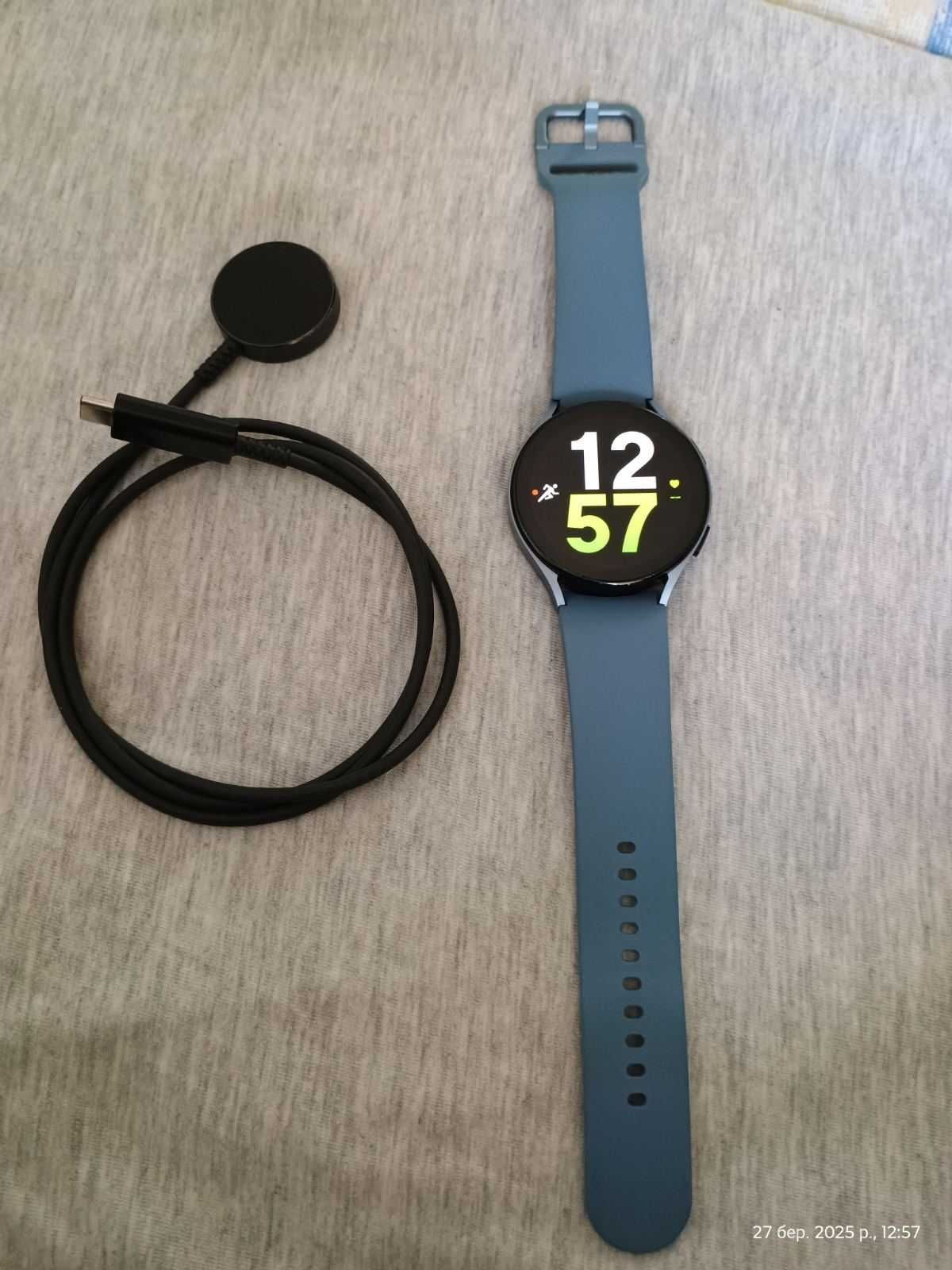 Смарт-годинник Samsung Galaxy Watch 5 44mm з олх- дост