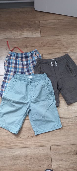 Paka ubrań chłopięcych 146/152