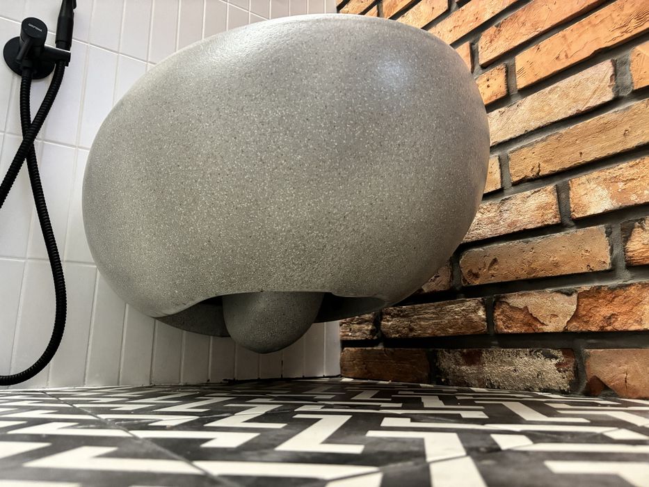 Miska muszla wc vileroy&boch pure stone grey szara