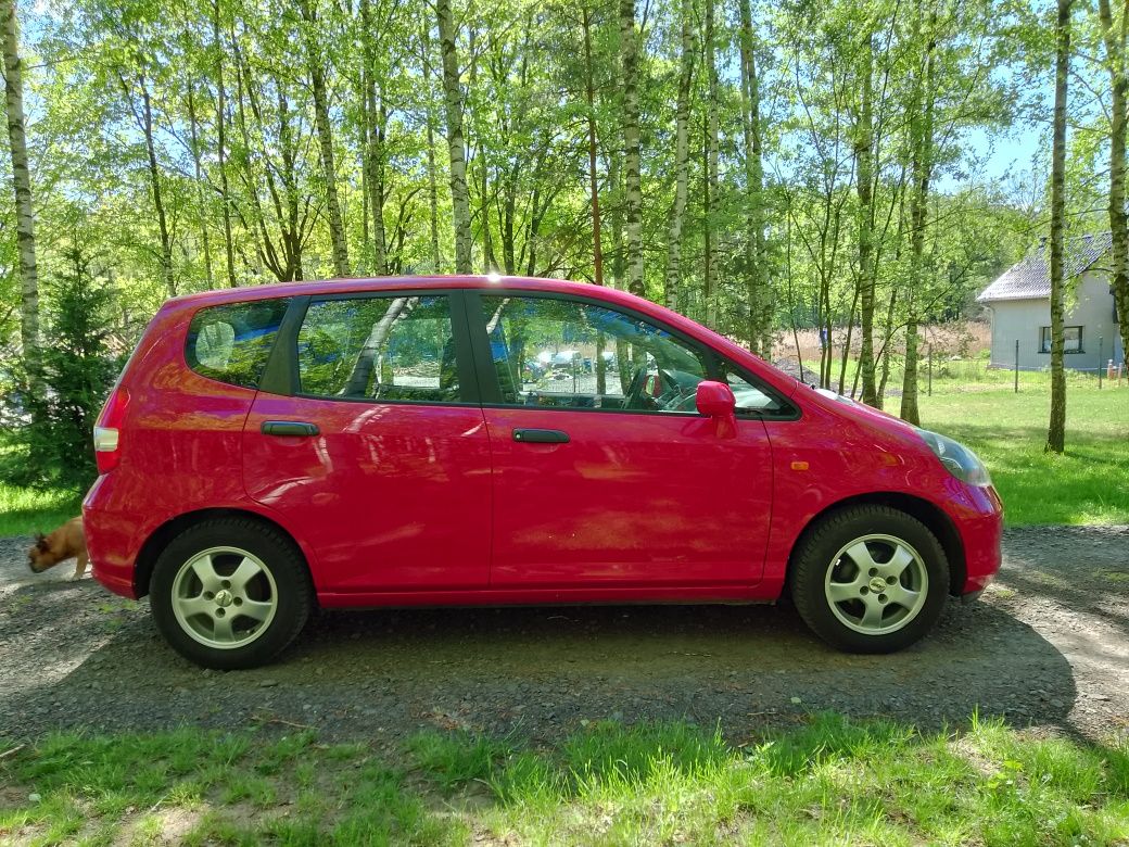 Honda Jazz z Niemiec klimatyzacja techniczne super stan