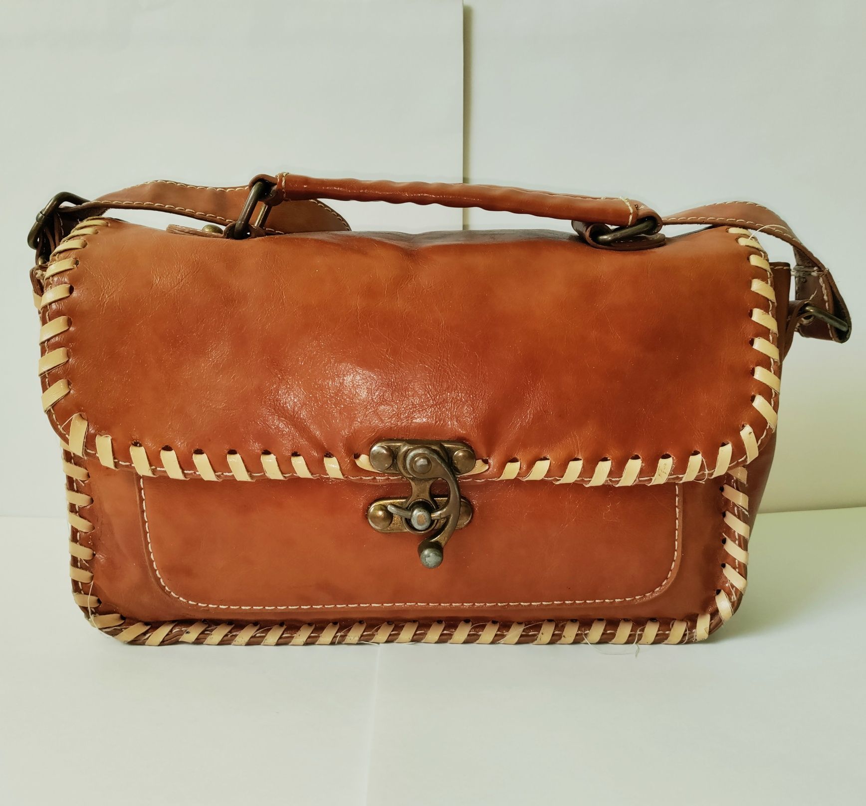 Brązowa torebka na ramię listonoszka torba vintage