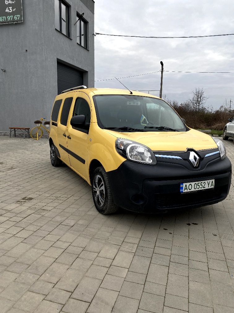 Renault Kango ZE електро, пасажир 7 місць