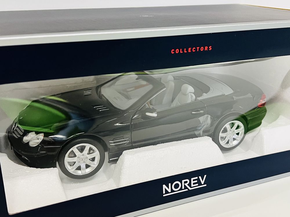 Mercedes-Benz SL500 R230 czarny Norev full open 1/18