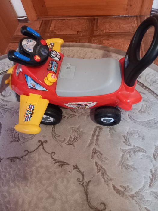 Продам вертолет для мальчика 2-3 лет