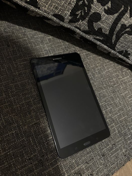 Планшет samsung galaxy tab a