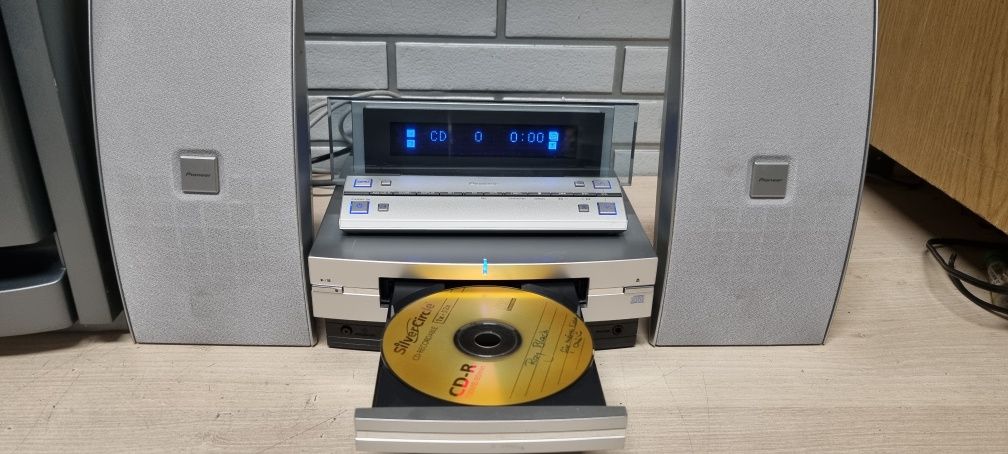 Wieza Zestaw PIONEER CT-L77. subwoofer. Pilot