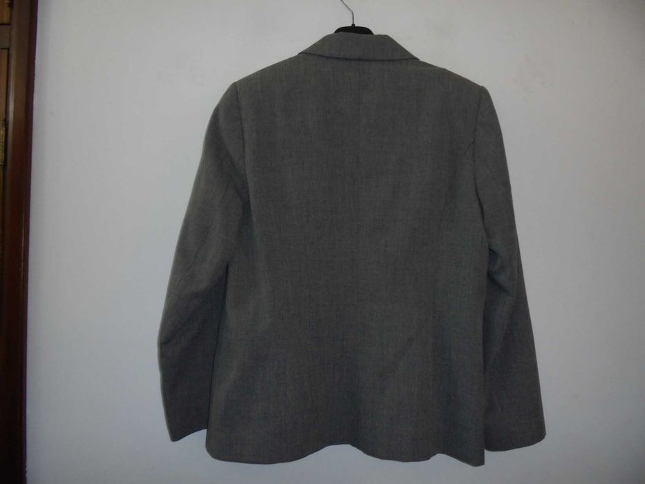 Blazer de mulher cor cinza