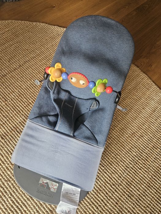 Leżaczek bujaczek BabyBjorn