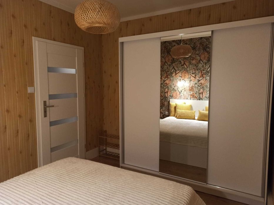 Słoneczny apartament z prywatną sauną w Stroniu Śląskim