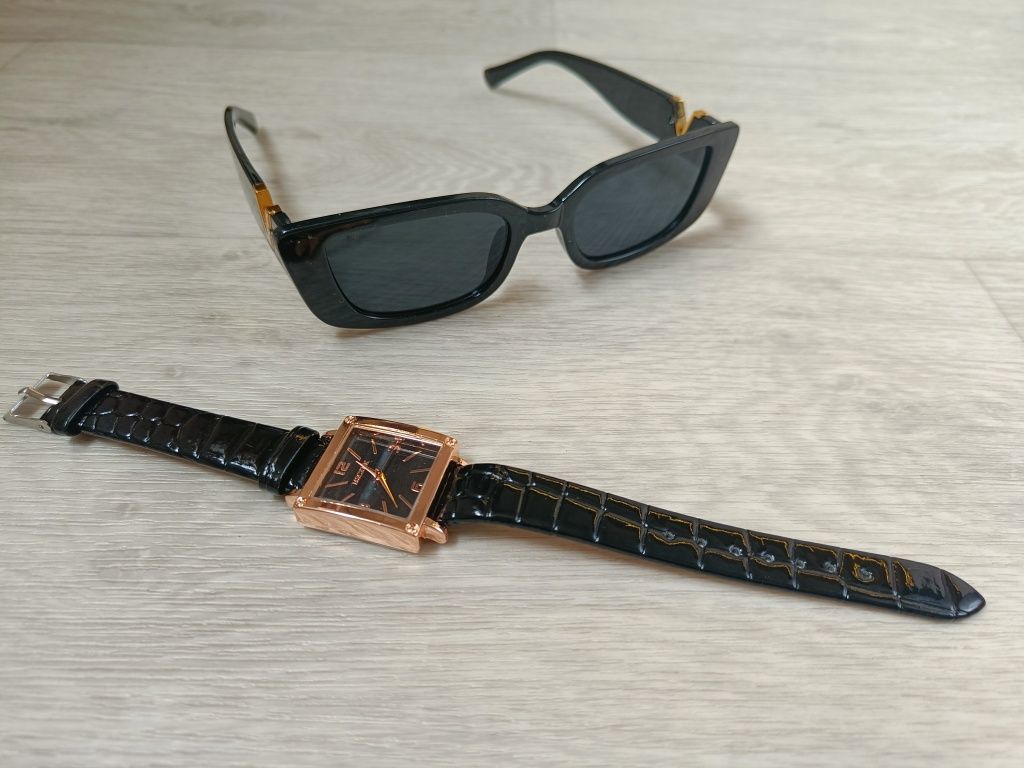Окуляри жіночі і годинник , очки женские и часы