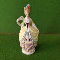 Figura de dama em porcelana Alemã - Sitzendorf