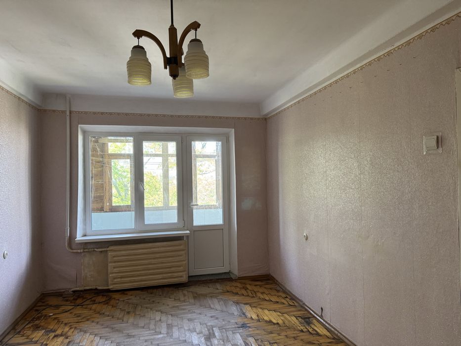 Продається однокімнатна квартира в центрі Хортицького району