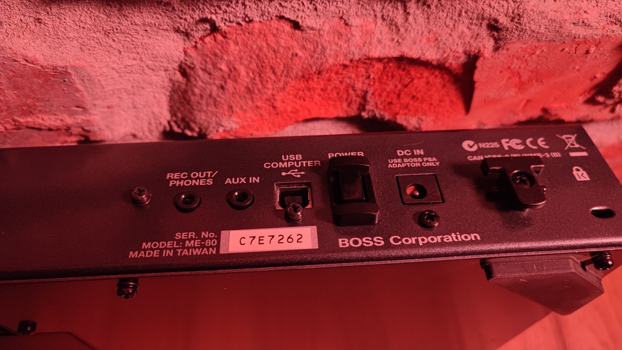 Multiefekt gitarowy Boss ME 80