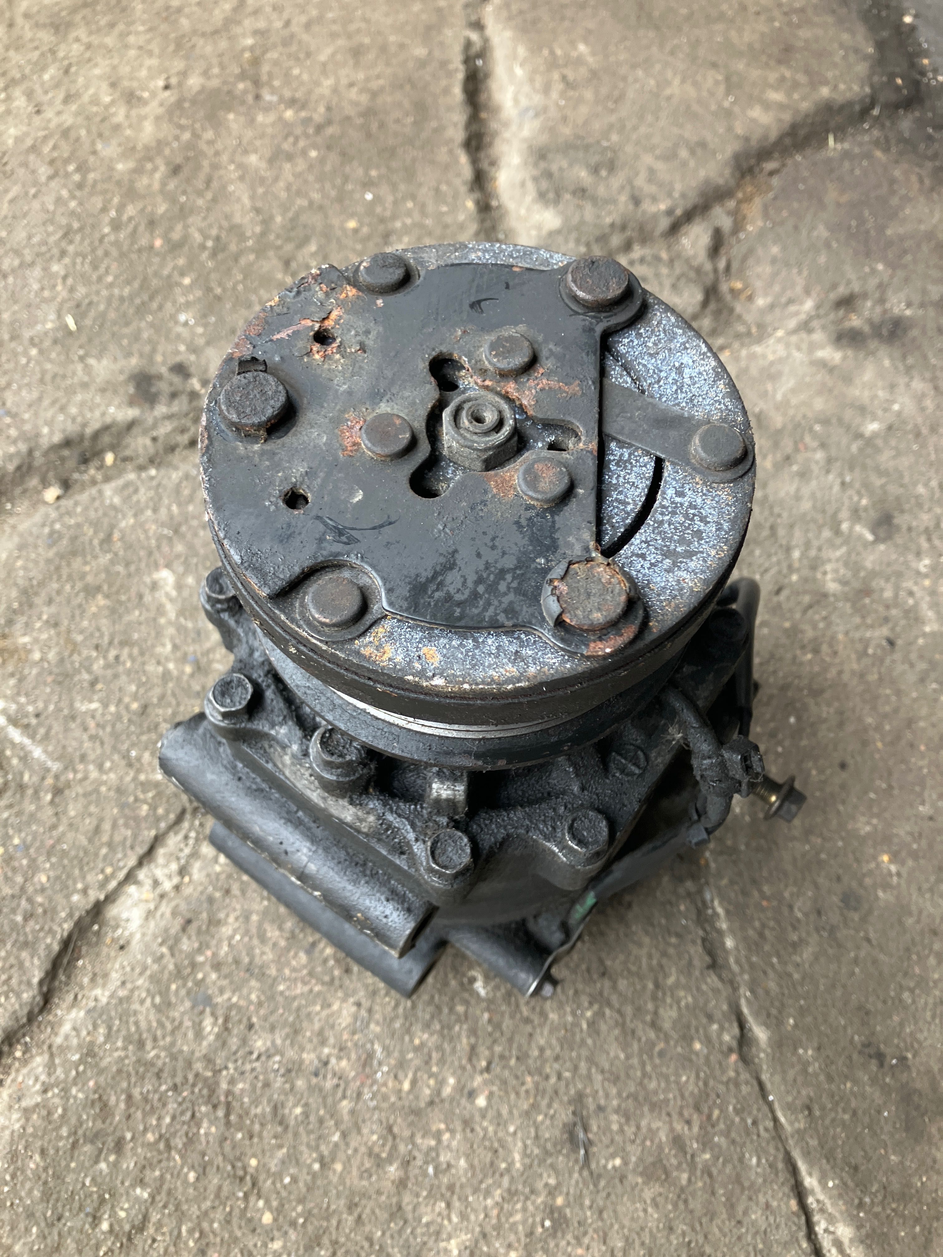 Ford Mondeo MK3 - pompa sprężarka klimatyzacji