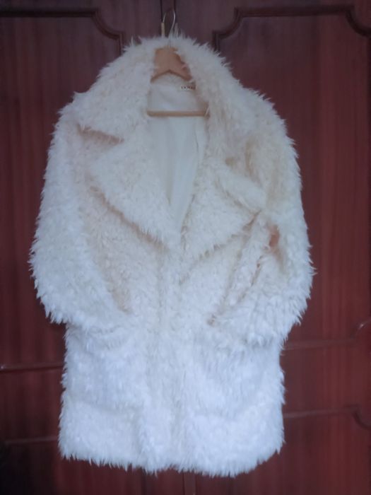 casaco pêlo novo M, L, stock loja k fechou