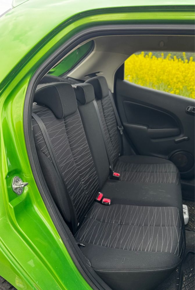 Mazda 2 benzyna 2008 - 5 drzwi