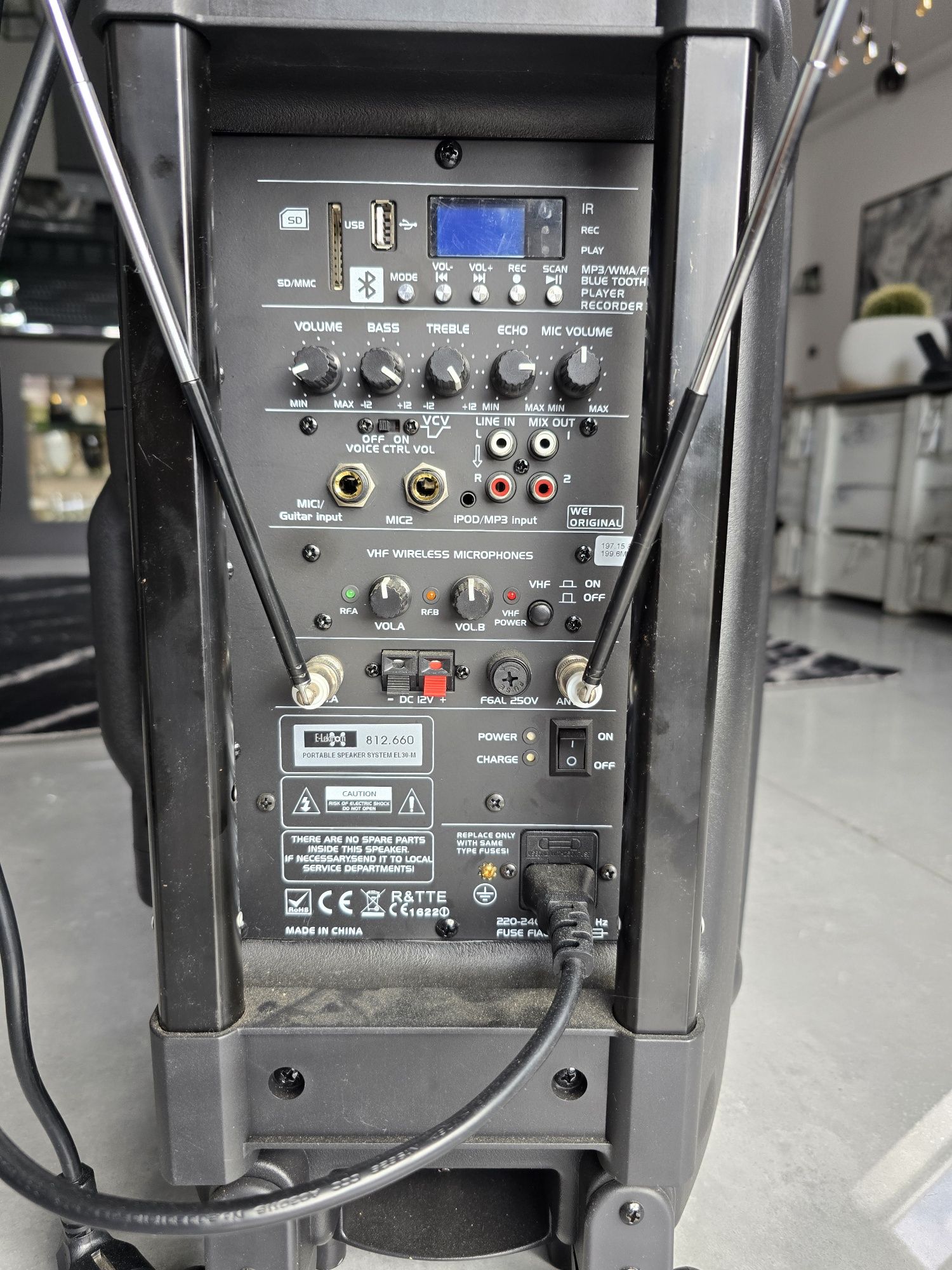 Kolumna aktywna E-Lektron EL-30M USB/SD/BT/FM el 30 m 2x mikrofony