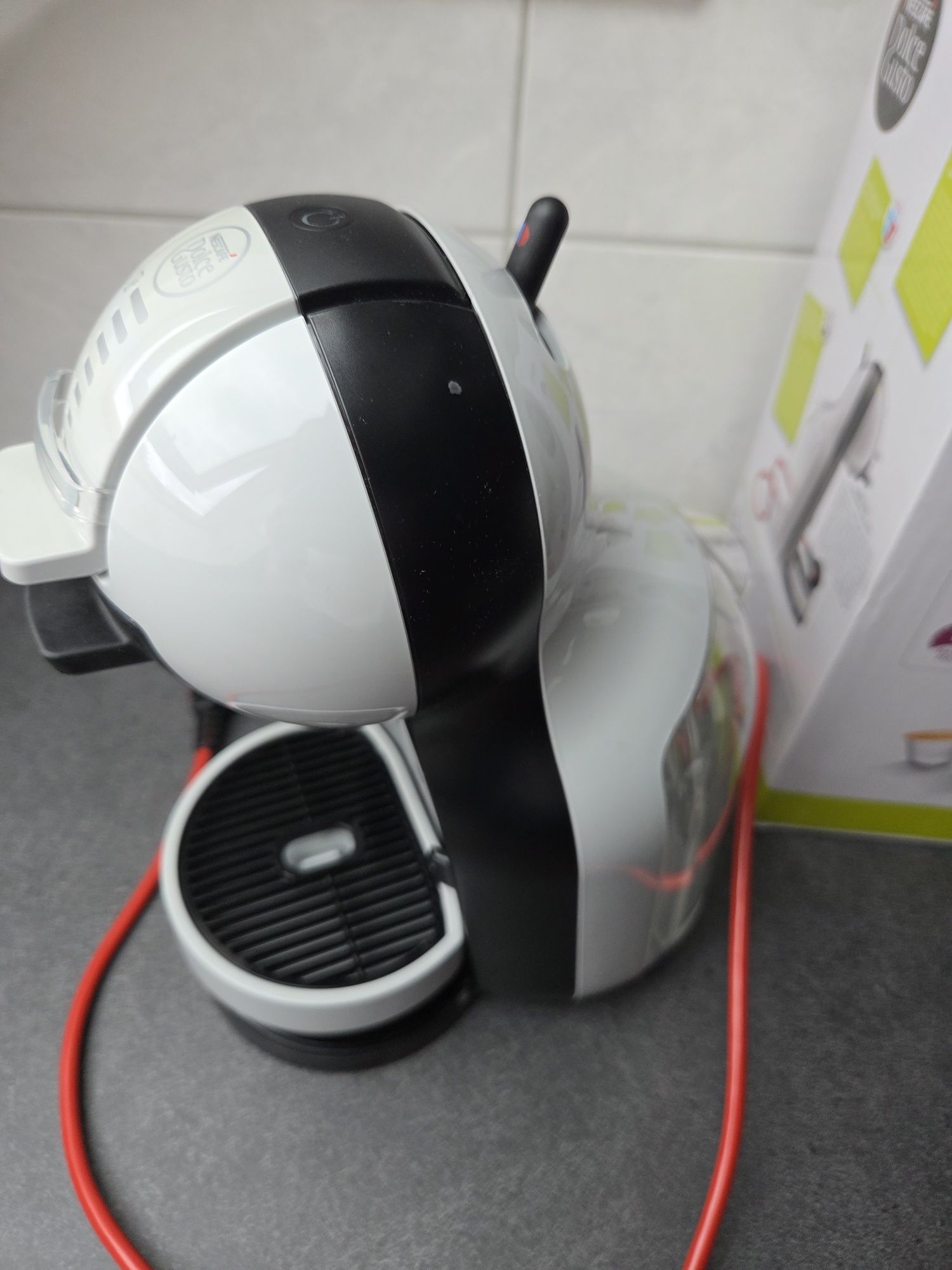 Ekspres kapsułkowy Krups Dolce Gusto Mini Me