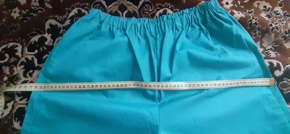 Медичний костюм, новий