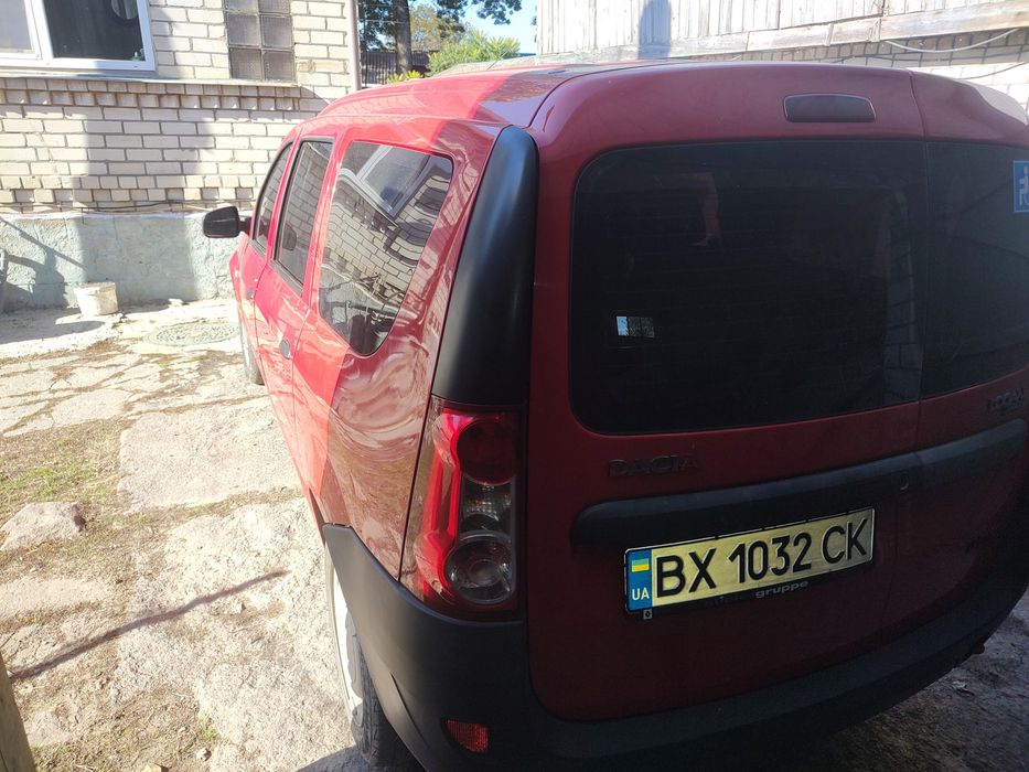 Dacia Logan MCV з невеликим пробігом