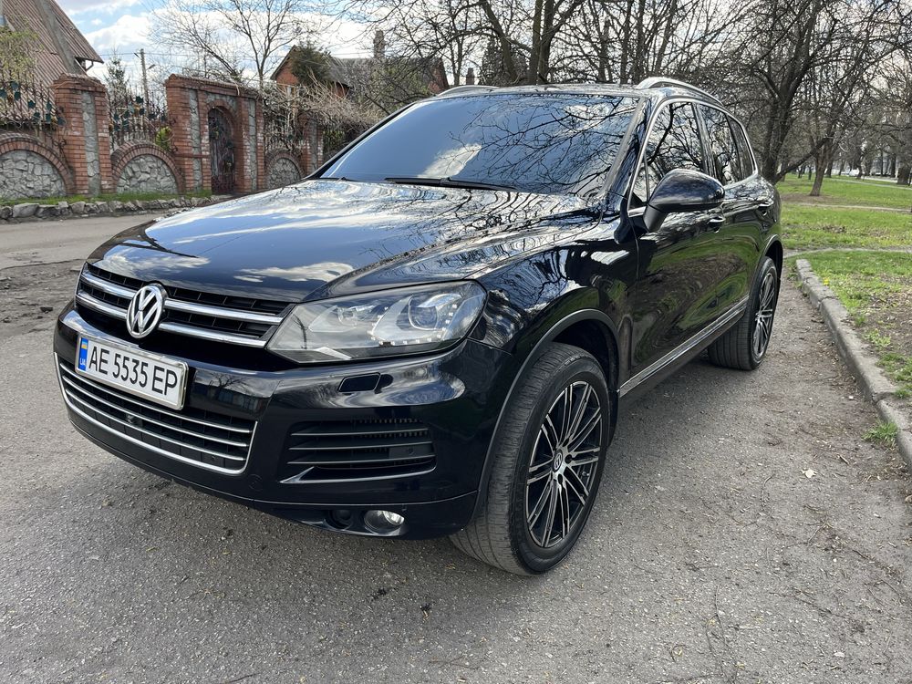 Продам автомобиль Volkswagen Touareg