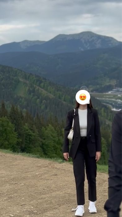 Костюм брючний чорний