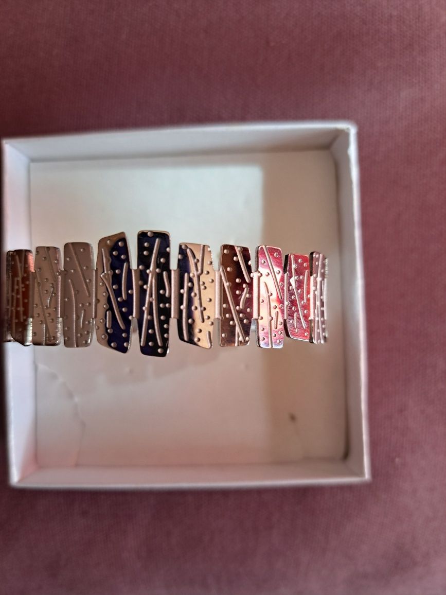 Pulseira nova em aço